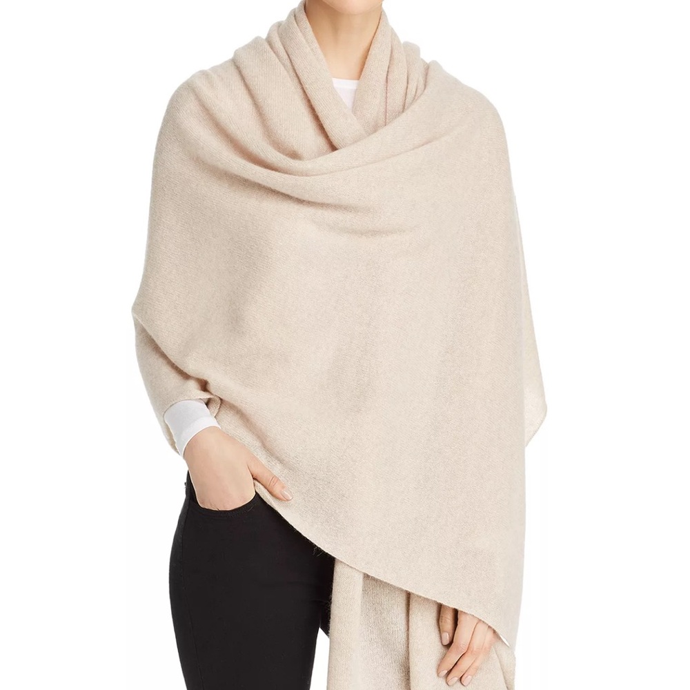 100% exclusive Nepal cream cashmere scarf